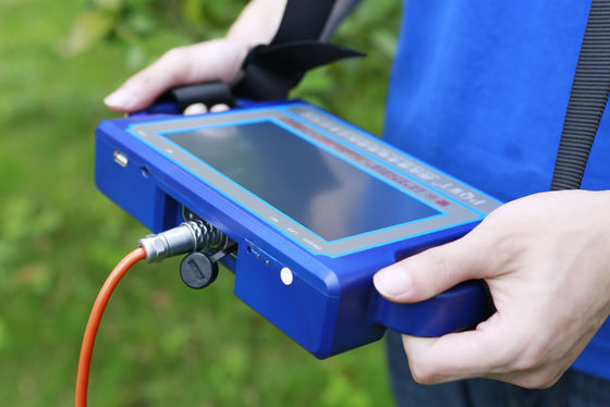 Maszyna do wykrywania wielofrekwencyjnej wody podziemnej PQWT S500 z 8 kanałami i zakresem pomiaru 0 mV-2000 mV